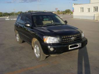 2003 Toyota Highlander Photos