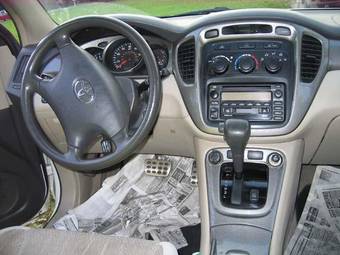 2003 Toyota Highlander Pictures