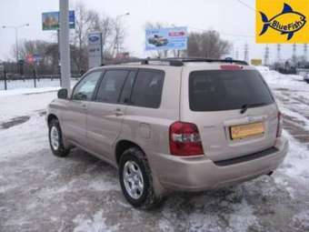 2004 Toyota Highlander Pictures