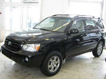 2004 Toyota Highlander Pictures