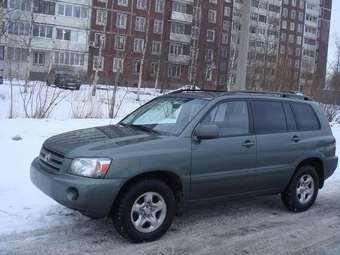 2004 Toyota Highlander Photos