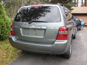2004 Toyota Highlander Photos