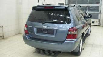 2004 Toyota Highlander Images