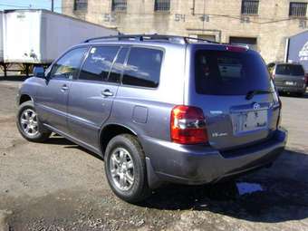 2004 Toyota Highlander Pictures