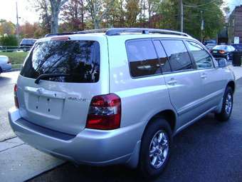 2004 Toyota Highlander Wallpapers