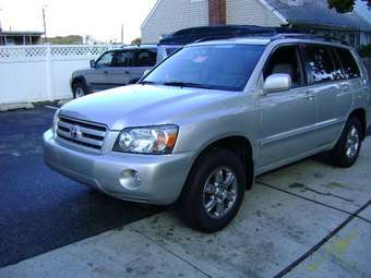 2004 Toyota Highlander Pictures