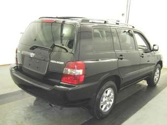 2004 Toyota Highlander Pictures