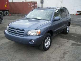 2004 Toyota Highlander Pictures