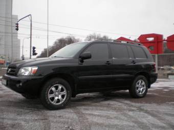 2004 Toyota Highlander Photos