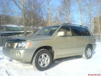 2004 Toyota Highlander Pictures