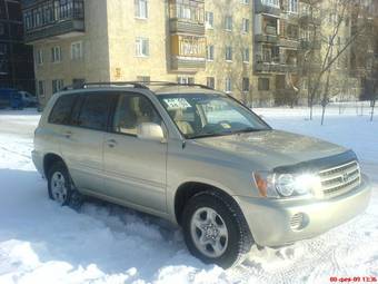 2004 Toyota Highlander Photos