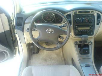 2004 Toyota Highlander Pictures