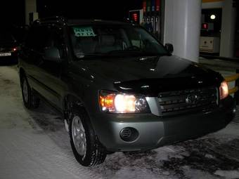 2004 Toyota Highlander Pictures