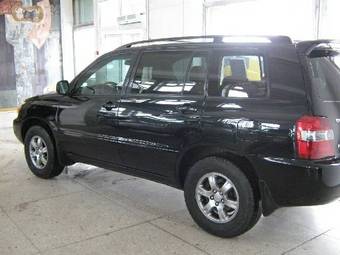 2004 Toyota Highlander Photos
