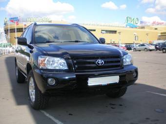 2004 Toyota Highlander Photos