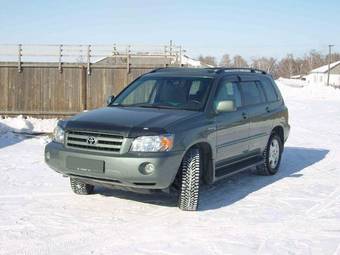 2004 Toyota Highlander Pics