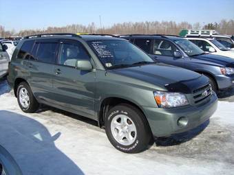 2004 Toyota Highlander Pictures