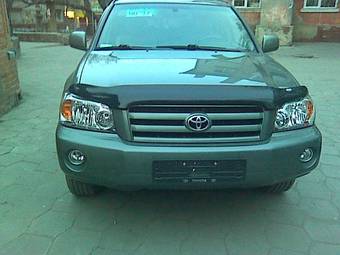 2004 Toyota Highlander Pictures