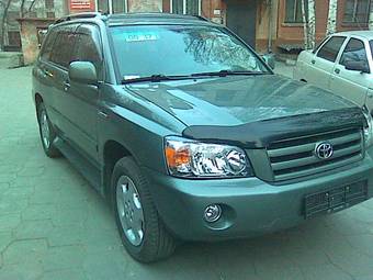 2004 Toyota Highlander Pics