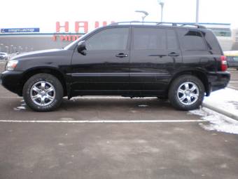 2004 Toyota Highlander Pictures