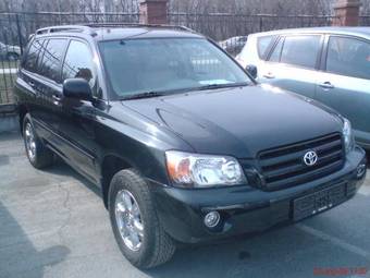 2004 Toyota Highlander Photos