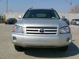 2004 Toyota Highlander Photos