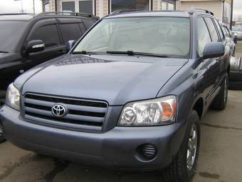 2004 Toyota Highlander Pics