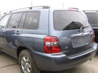 2004 Toyota Highlander Pictures