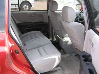 2004 Toyota Highlander Photos