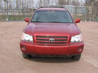 2004 Toyota Highlander Pictures