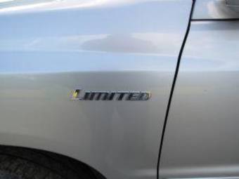 2004 Toyota Highlander Photos