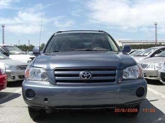 2004 Toyota Highlander Pictures