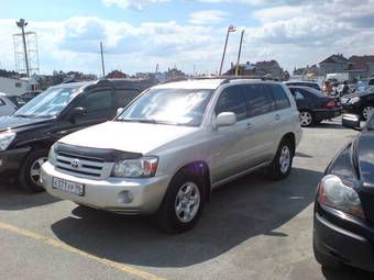 2004 Toyota Highlander Photos