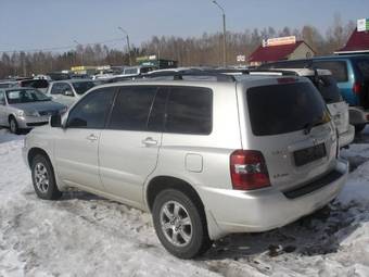 2004 Toyota Highlander Photos