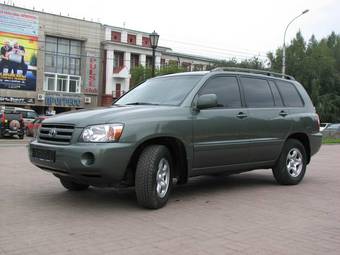 2004 Toyota Highlander Pictures