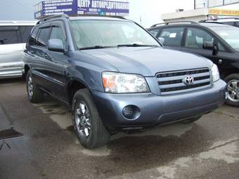 2004 Toyota Highlander Photos