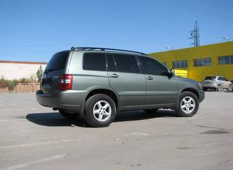 2004 Toyota Highlander Pictures