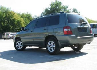 2004 Toyota Highlander Photos