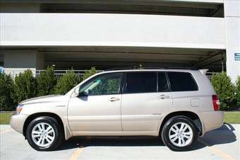 2005 Toyota Highlander Photos
