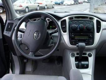 2005 Toyota Highlander Pictures