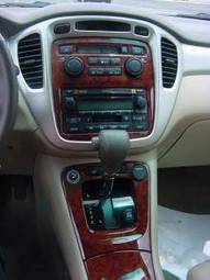 2005 Toyota Highlander Pictures