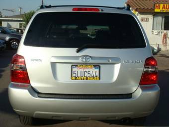2005 Toyota Highlander Wallpapers