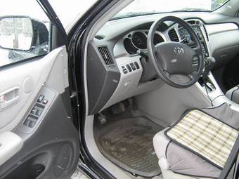 2005 Toyota Highlander Photos