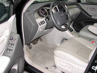 2005 Toyota Highlander Pictures
