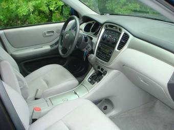 2005 Toyota Highlander Pictures