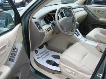 2005 Toyota Highlander Photos