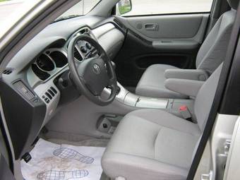 2005 Toyota Highlander Photos