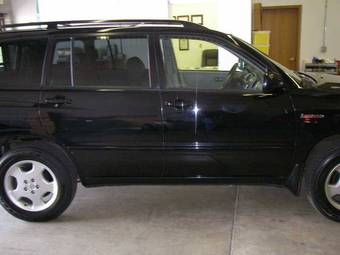 2005 Toyota Highlander Images