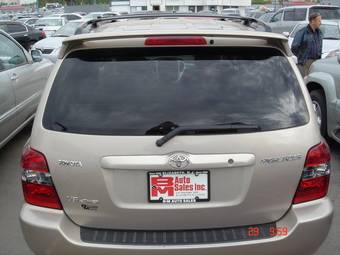 2005 Toyota Highlander Pics