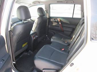 2010 Toyota Highlander Pictures